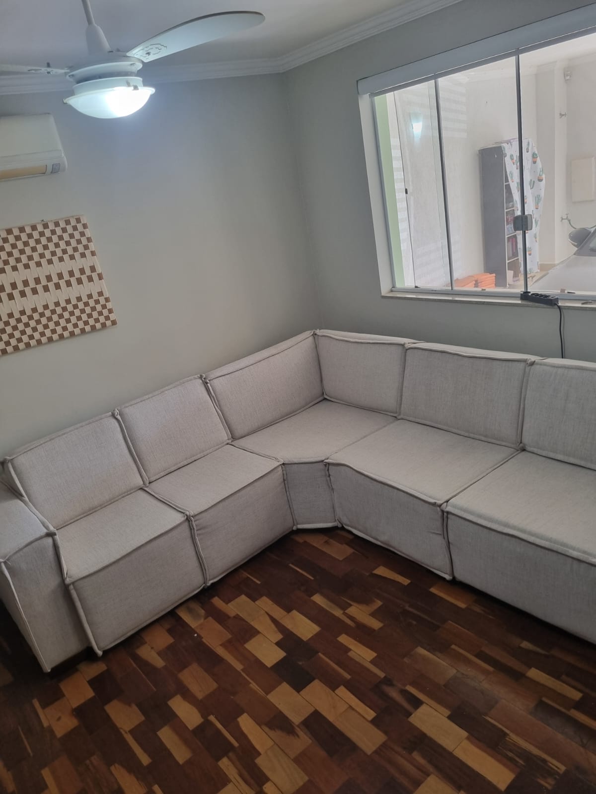 Registro real de um sofá de canto enviado pela L7 Service